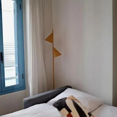 A Deux Pas De Monaco